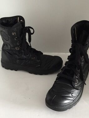 Palladium Women's Baggy EXN Combat Boots Womens 8.5 Black Quilted Nylon EUC